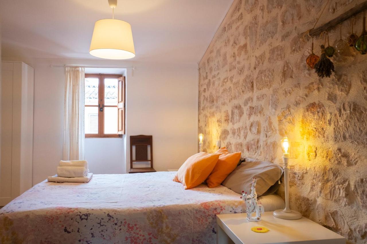 Farinera Vella Villa Santanyí Exteriör bild